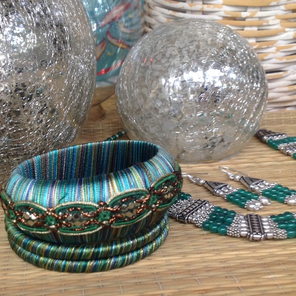 Silk Artisan BoHo Chic Belly Dancer Bangles - Picture 5 of 8